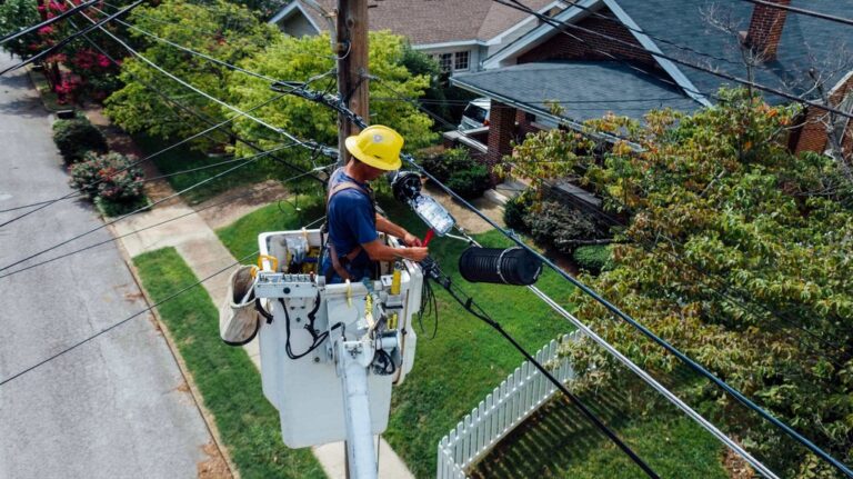 Telecommunications Technician